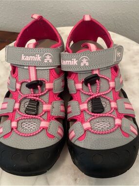 Kamik Pink and Gray Hook-and-Loop Outdoor Sandals